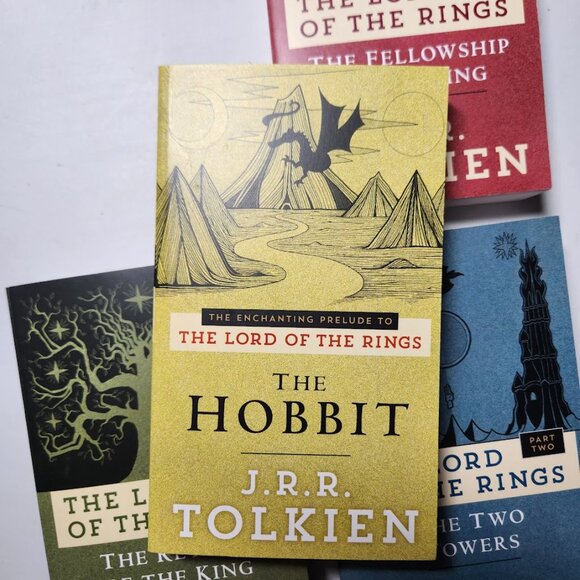 NEW J.R.R. Tolkien Book Bundle Set The Hobbit Lord of the Rings 4 Books - Picture 4 of 15